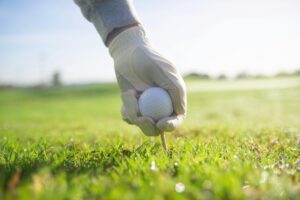 What Golf Clubs Do I Need - golf ball picture pointing down