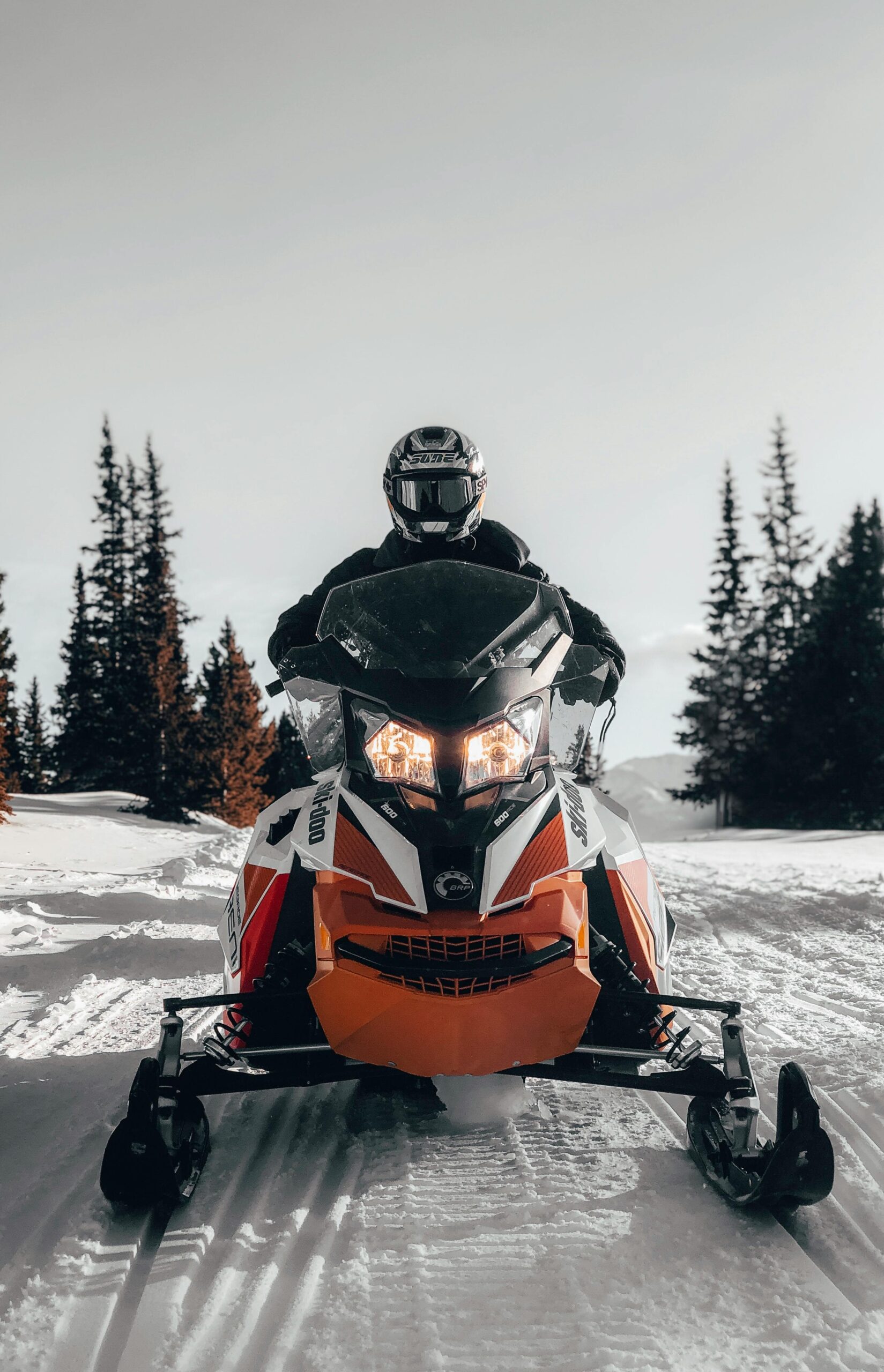 Read more about the article What is the Weight of a Snowmobile?